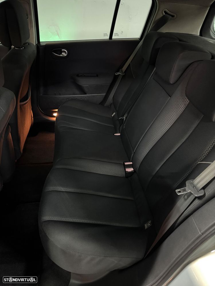 Renault Mégane 1.5 dCi Confort Dynamique - 12