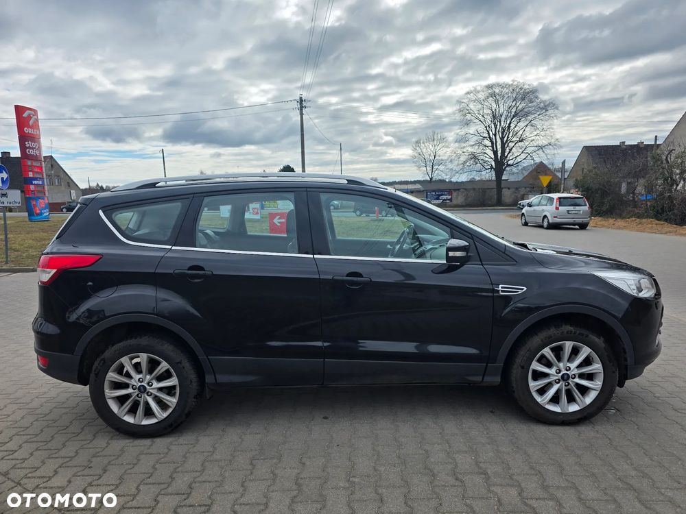 Ford Kuga 1.5 EcoBoost 2x4 Titanium - 6