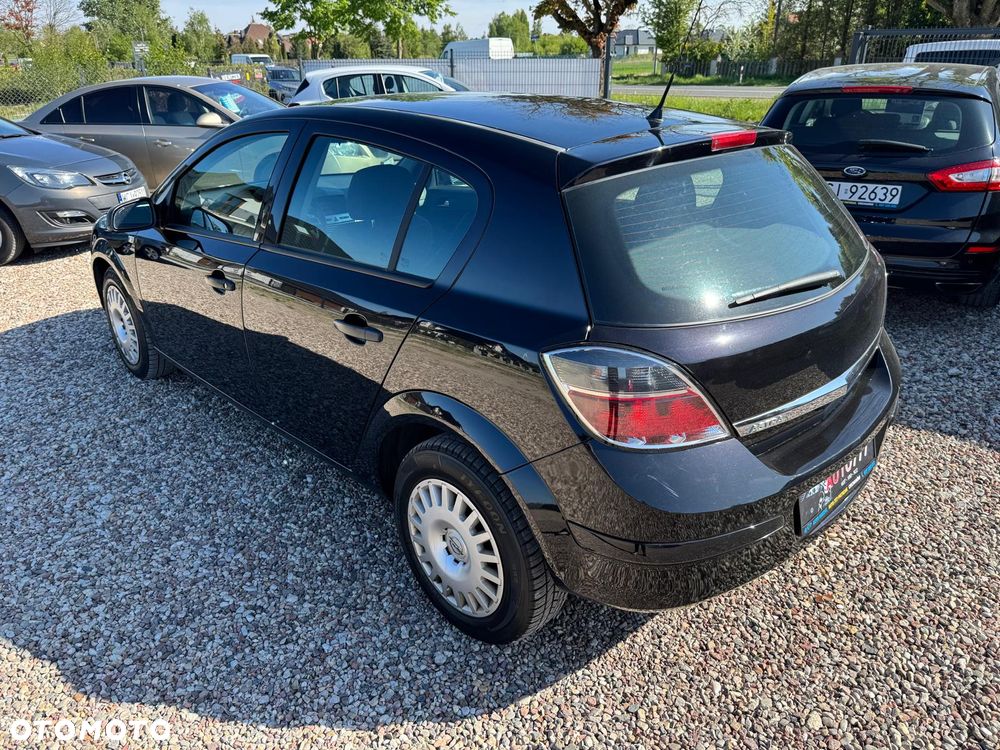 Opel Astra 1.6 Edition - 4