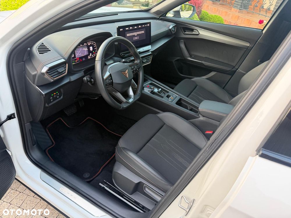 Cupra Formentor 1.4 e-Hybrid DSG Priority - 27