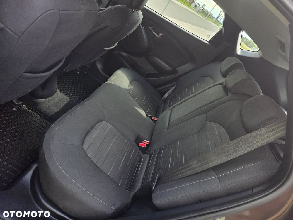 Hyundai ix35 1.6 2WD Classic - 12
