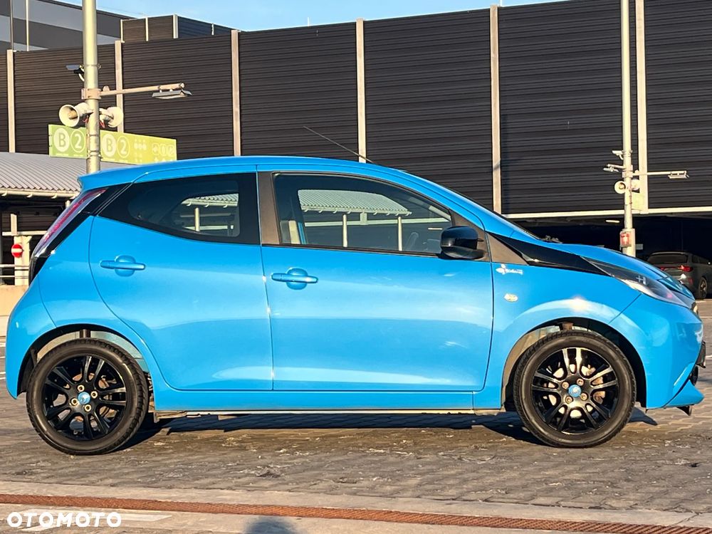 Toyota Aygo 1.0 VVT-i Sprint EU6 - 6