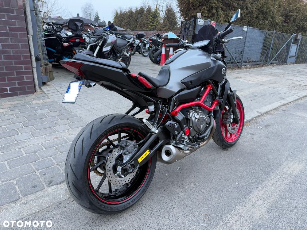 Yamaha MT - 6
