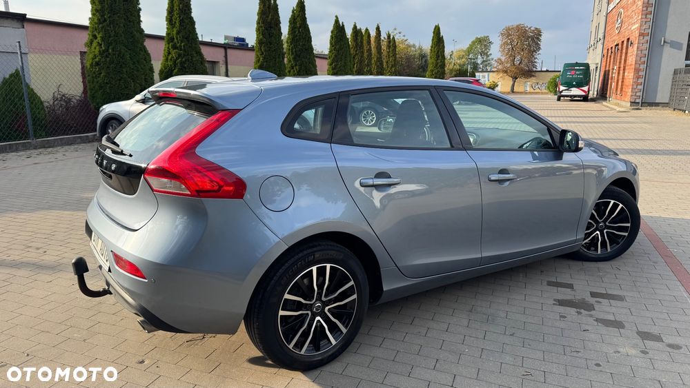Volvo V40 T3 - 17