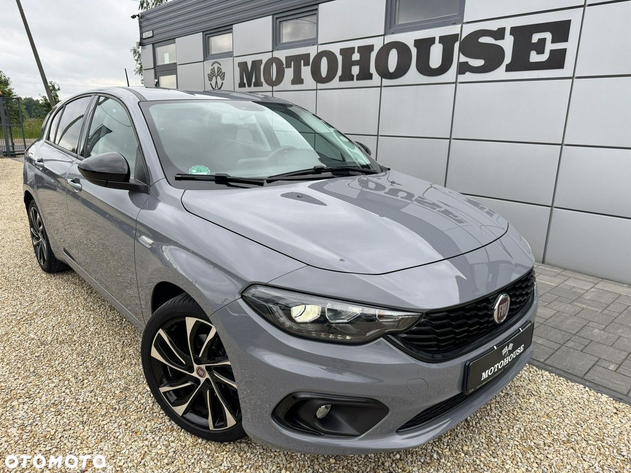 Fiat Tipo 1.4 T-Jet 16v S-Design - 1