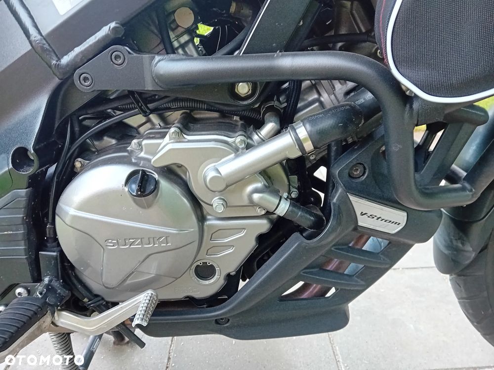 Suzuki DL - 2