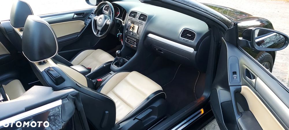 Volkswagen Golf 2.0 TDI Highline - 33