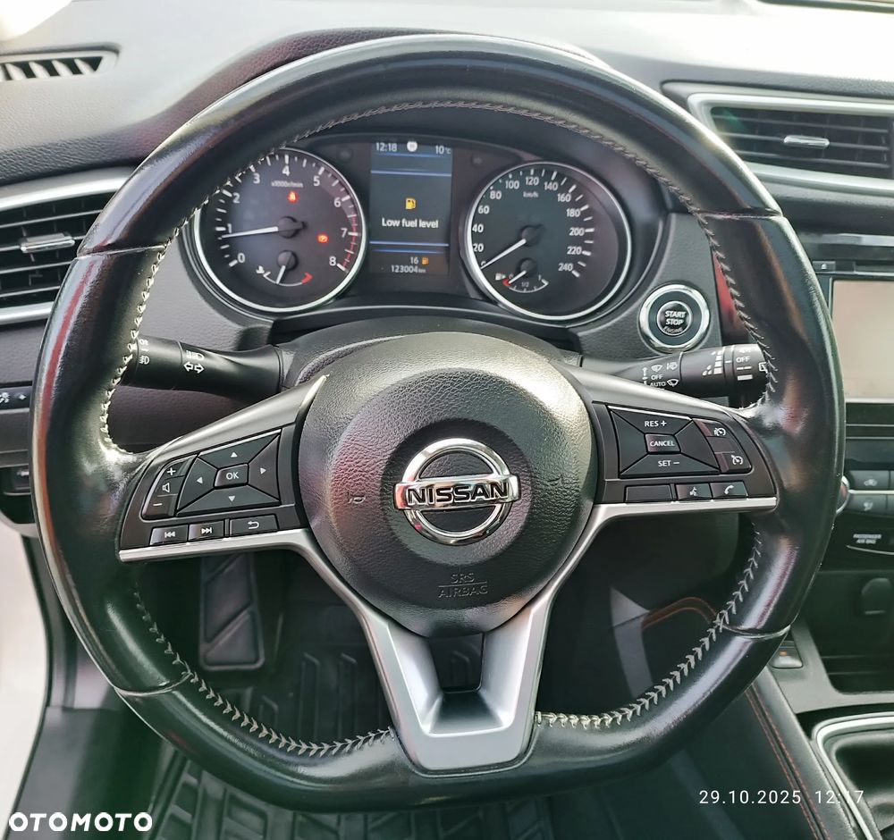 Nissan Qashqai 1.3 DIG-T N-TEC - 20