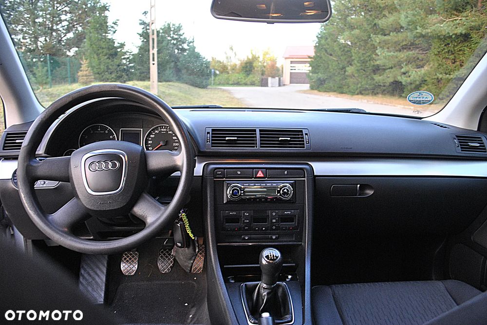 Audi A4 Avant 1.6 - 6