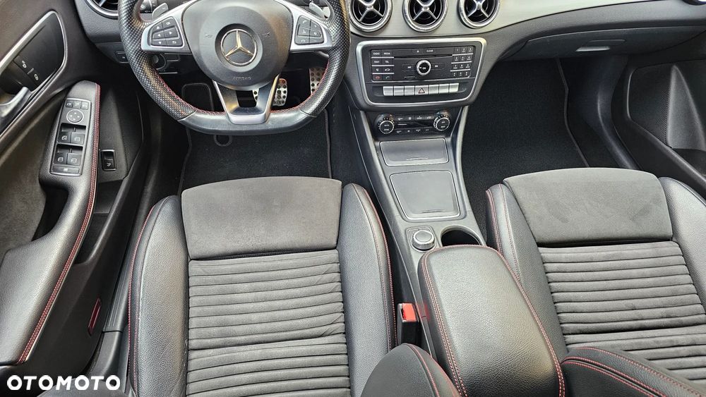 Mercedes-Benz CLA 200 d 4Matic 7G-DCT AMG Line - 28