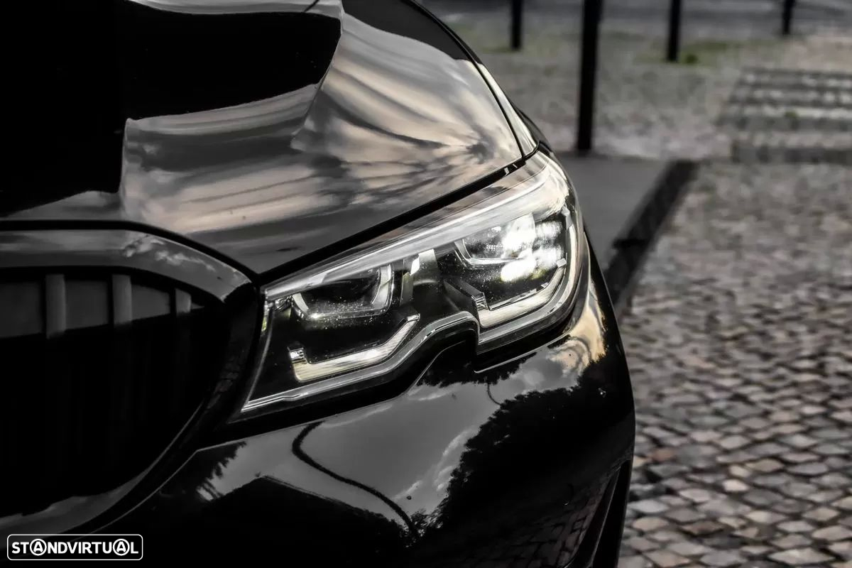 BMW 320 d Touring Line Luxury Auto - 8