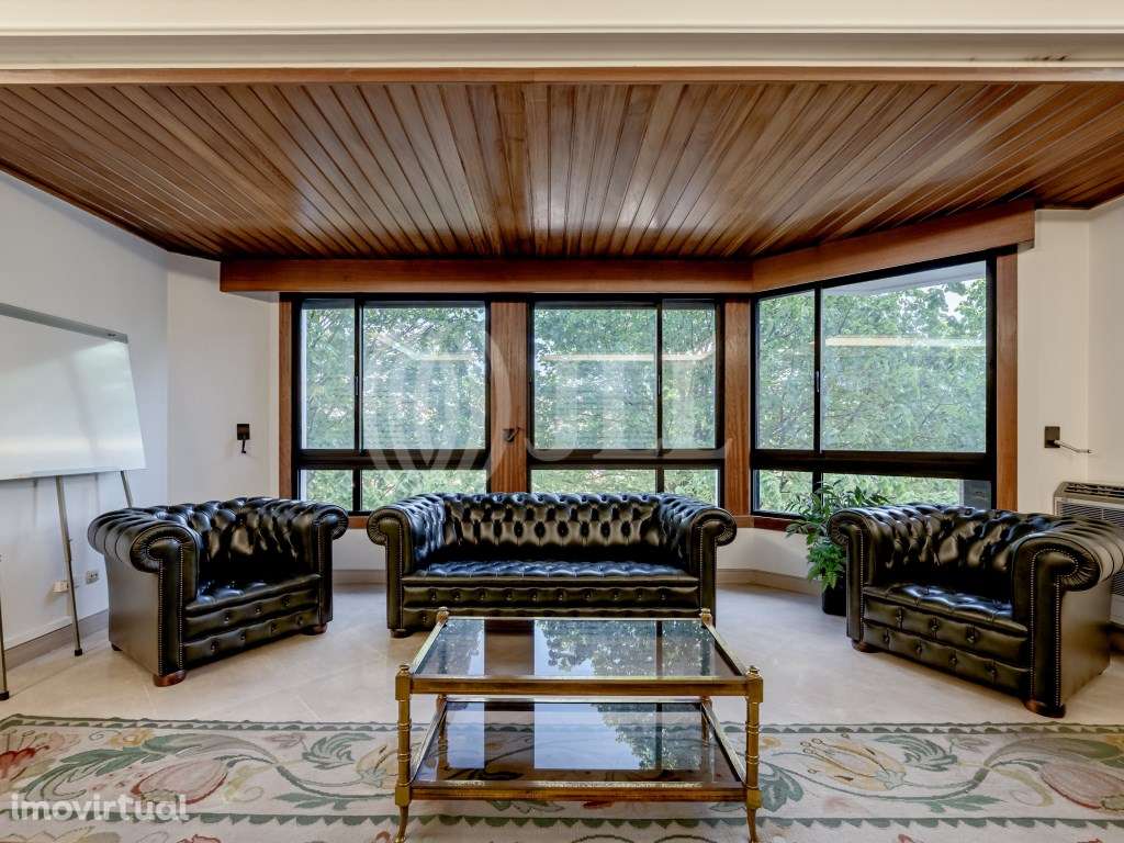 Apartamento T3 próximo da Praça de Espanha, em Lisboa - Grande imagem: 2/30