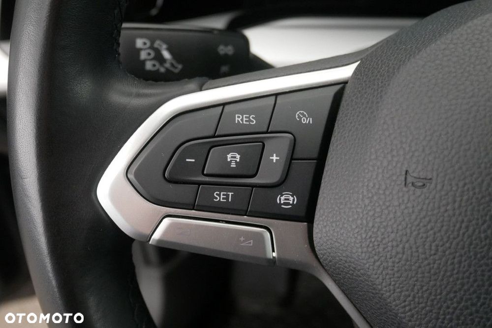 Volkswagen Golf - 19