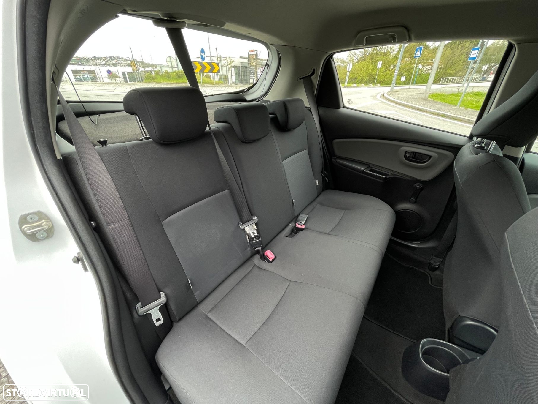 Toyota Yaris 1.4 D-4D ACtive+AC - 30
