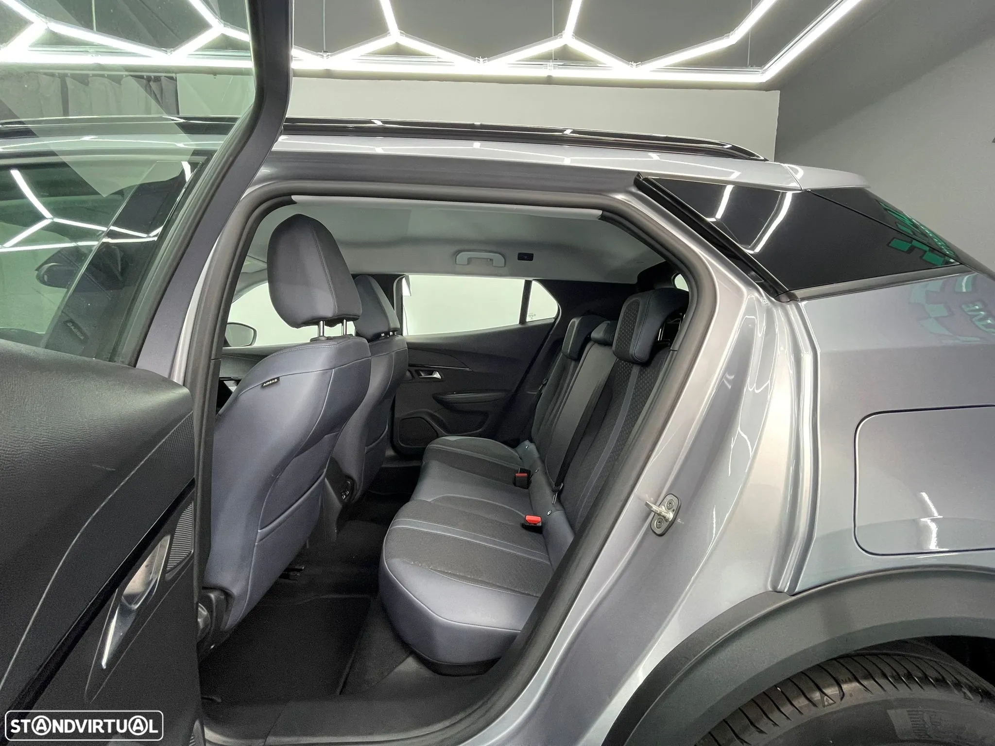 Peugeot 2008 PureTech 100 Stop&Start Allure - 9
