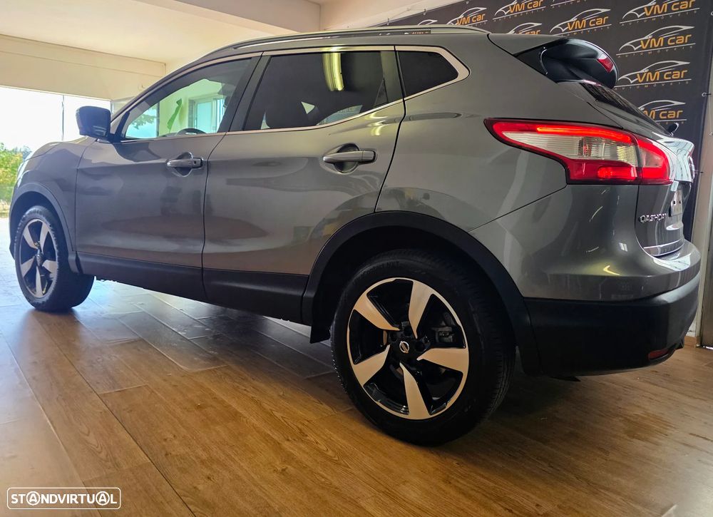 Nissan Qashqai 1.5 dCi N-Vision RS - 9
