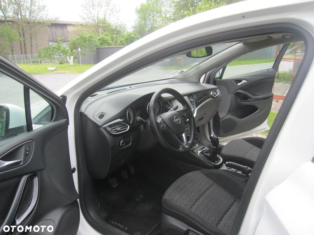 Opel Astra 1.6 D (CDTI) Start/Stop Innovation - 6