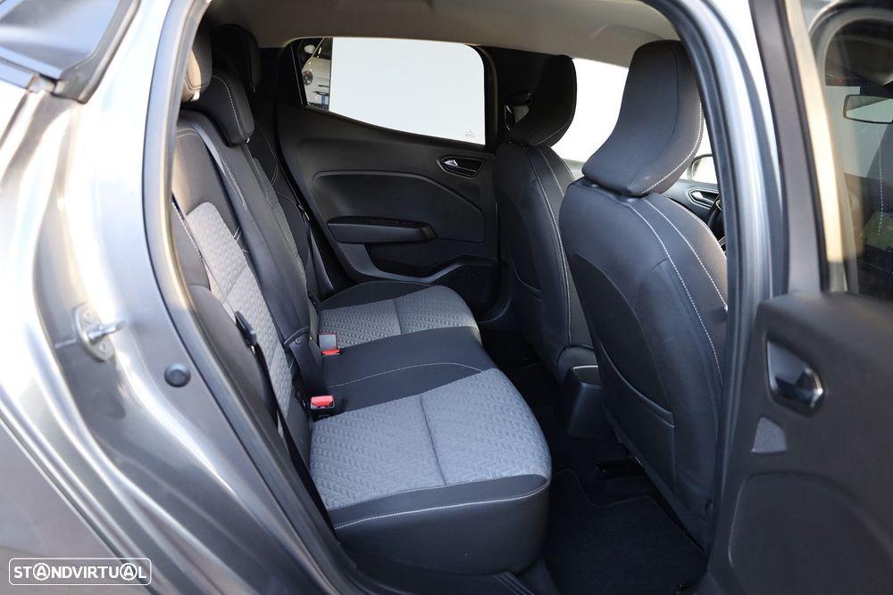 Renault Clio 1.0 TCe Evolution - 39
