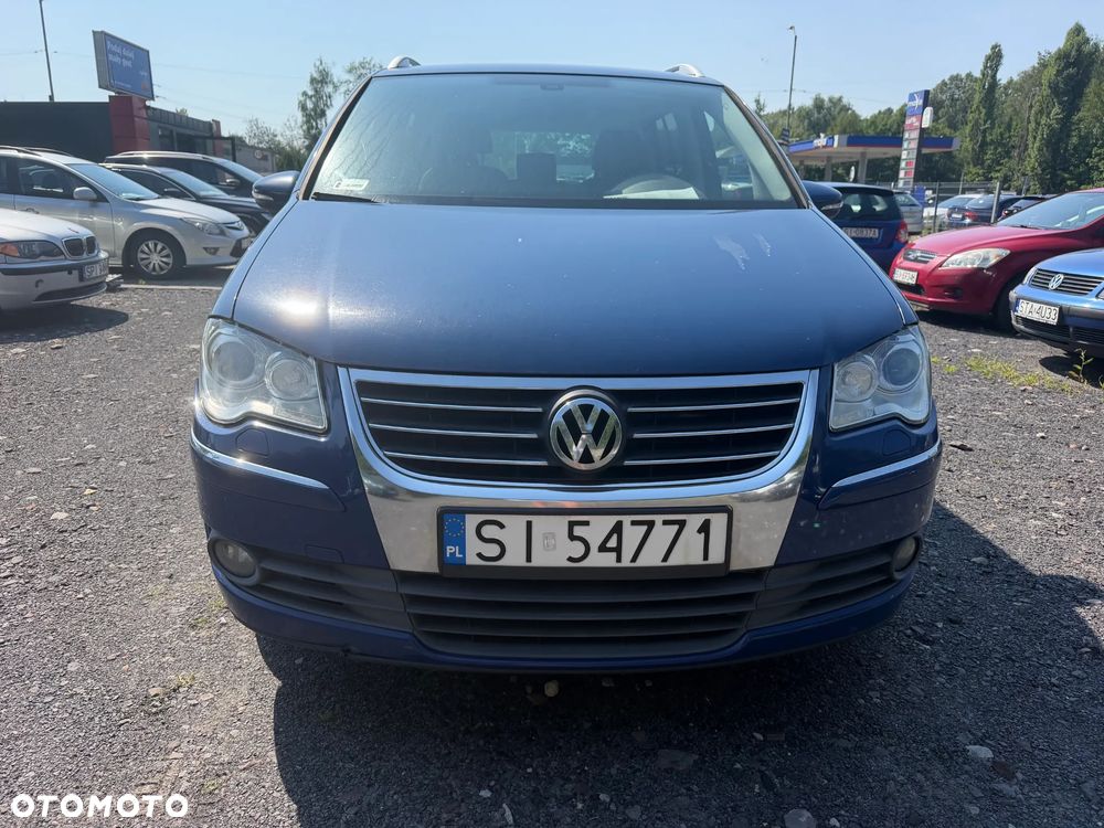 Volkswagen Touran 2.0 TDI DPF BlueMotion Technology DSG STYLE - 8