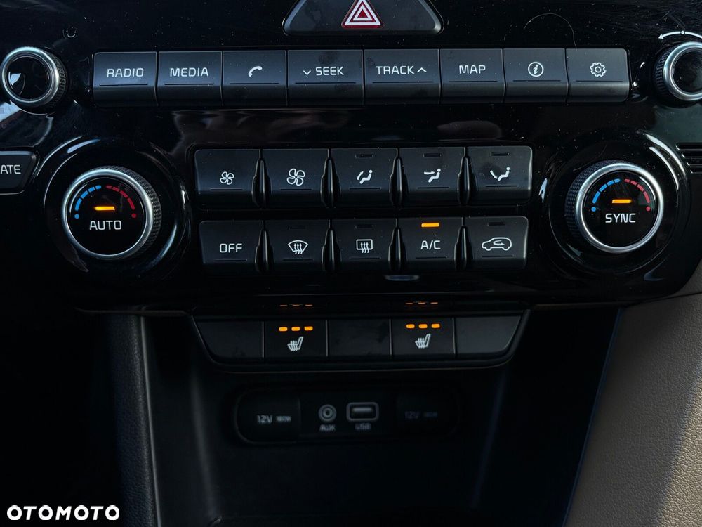 Kia Sportage 1.6 GDI L Business Line Plus 2WD - 26