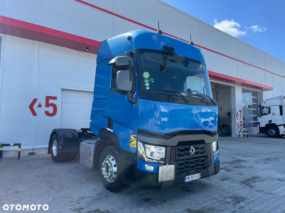 Renault T 440 - 1