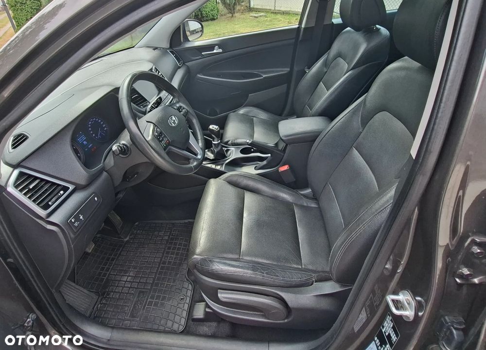 Hyundai Tucson - 14
