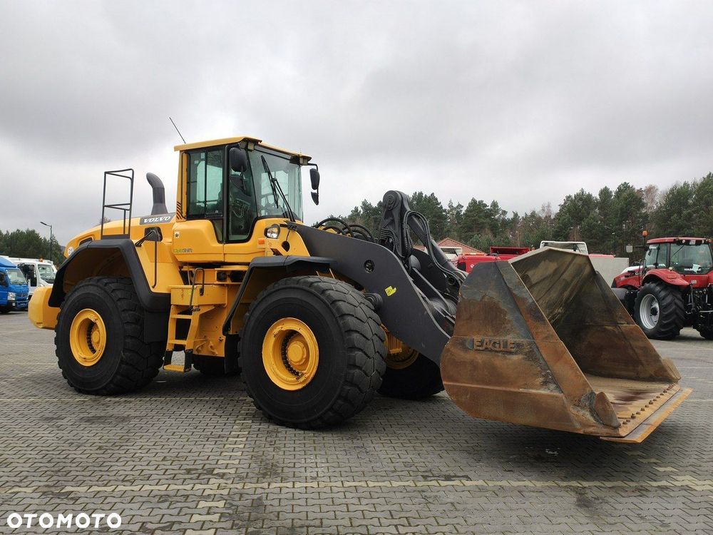 Volvo L 220G - 9
