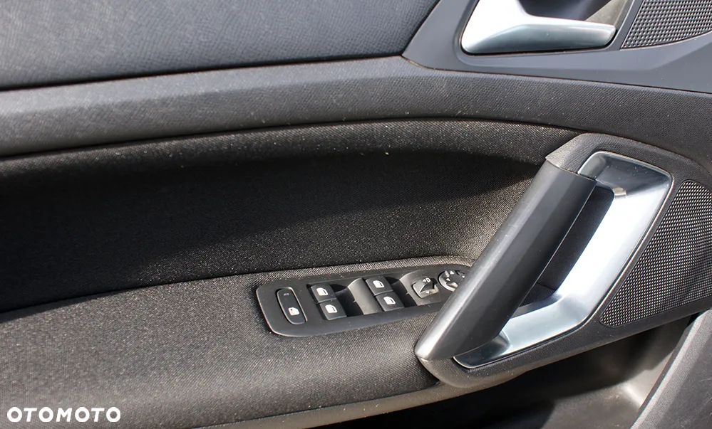 Peugeot 308 BlueHDi FAP 100 Stop&Start Access - 18