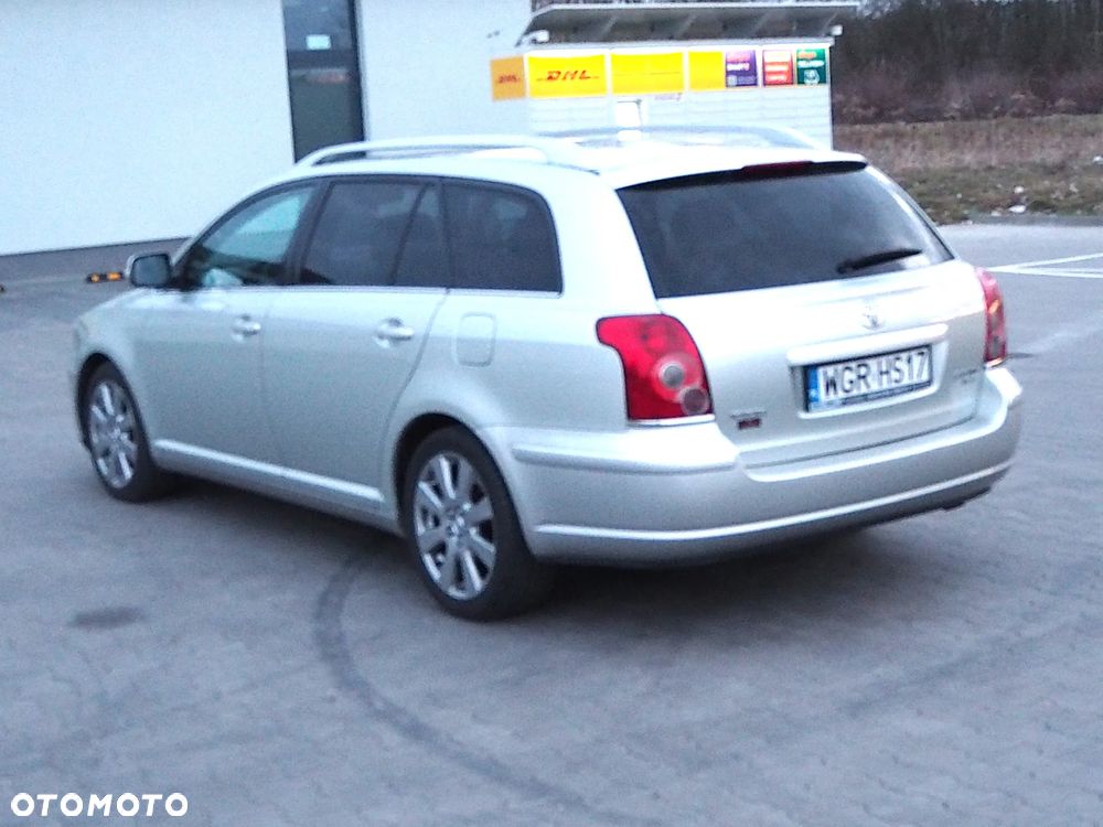 Toyota Avensis 2.0 D-4D Platinium - 5
