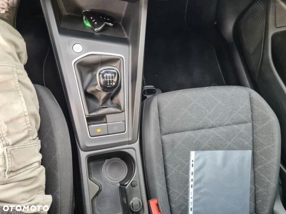 Volkswagen Golf 2.0 TDI Life - 7