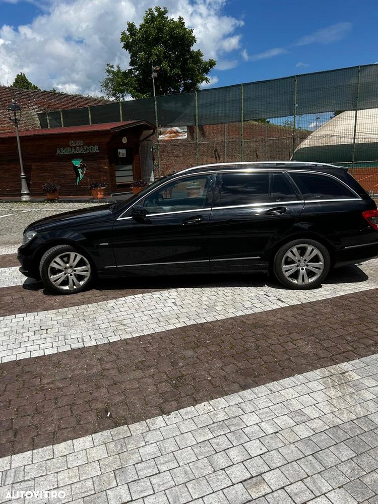 Mercedes-Benz C 220 CDI DPF Automatik BlueEFFICIENCY Avantgarde - 11