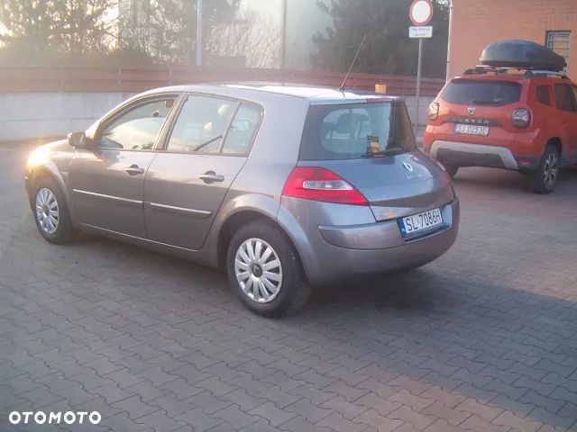 Renault Megane - 5