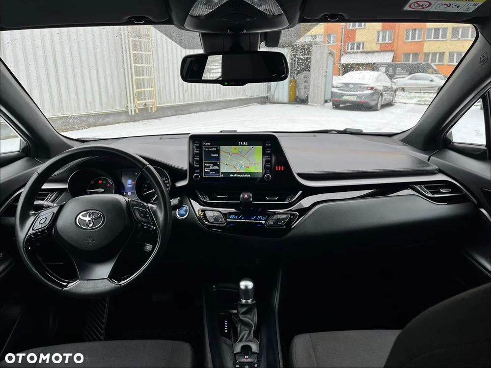 Toyota C-HR 1.8 Hybrid Dynamic - 18