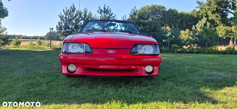 Ford Mustang 5.0 GT - 18