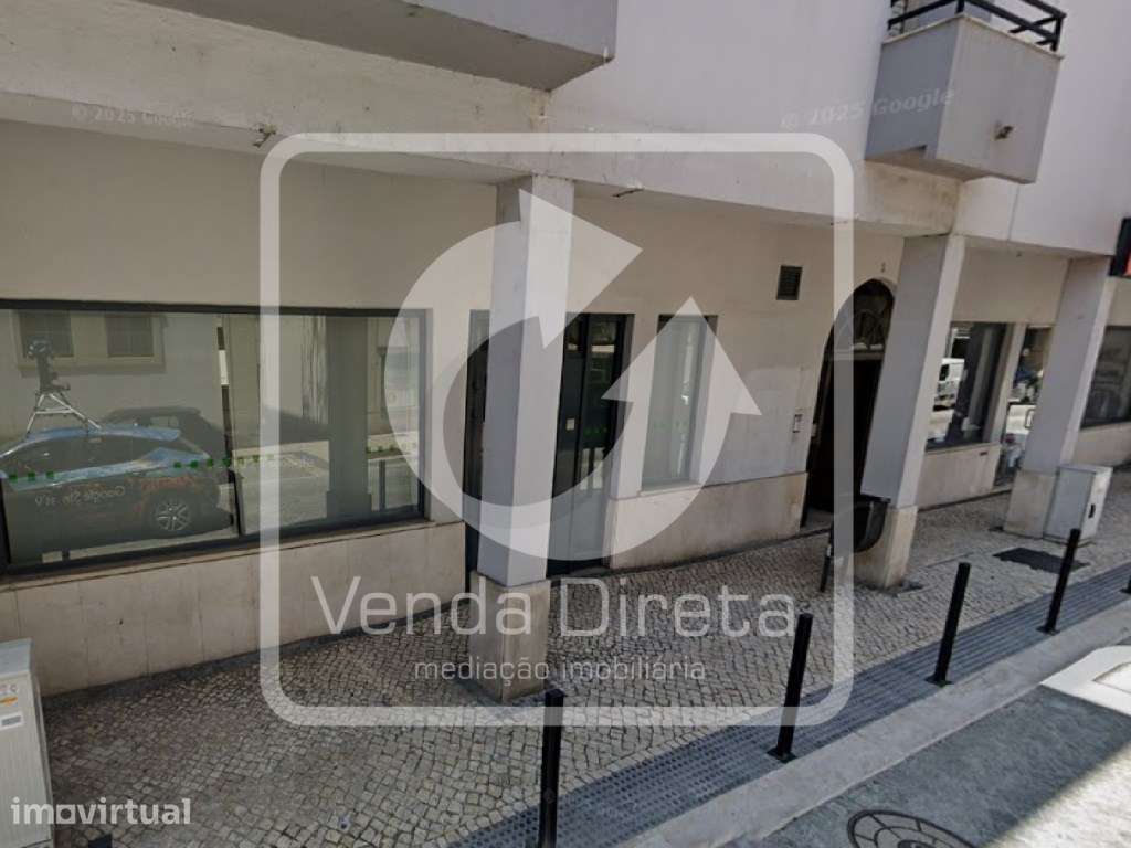 Loja ampla com 420 m² no centro histórico de Pombal. IMÓVEL DA BANCA. - Grande imagem: 4/20
