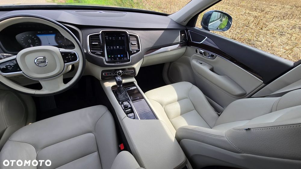 Volvo XC 90 T6 AWD Momentum 7os - 18