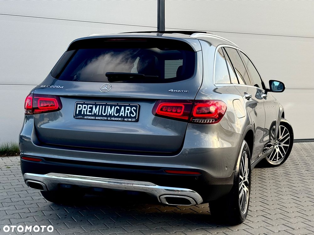 Mercedes-Benz GLC 220 d 4Matic 9G-TRONIC AMG Line Plus - 17