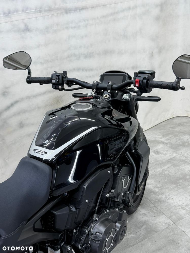 Honda CB - 9