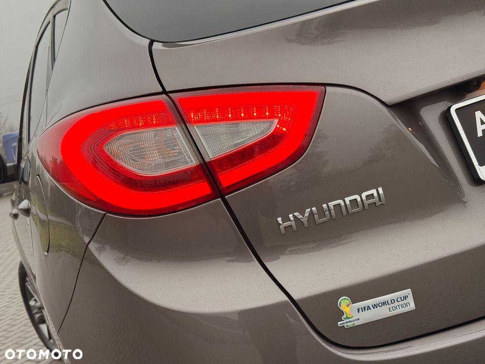 Hyundai ix35 1.6 2WD Fifa World Cup Edition - 36