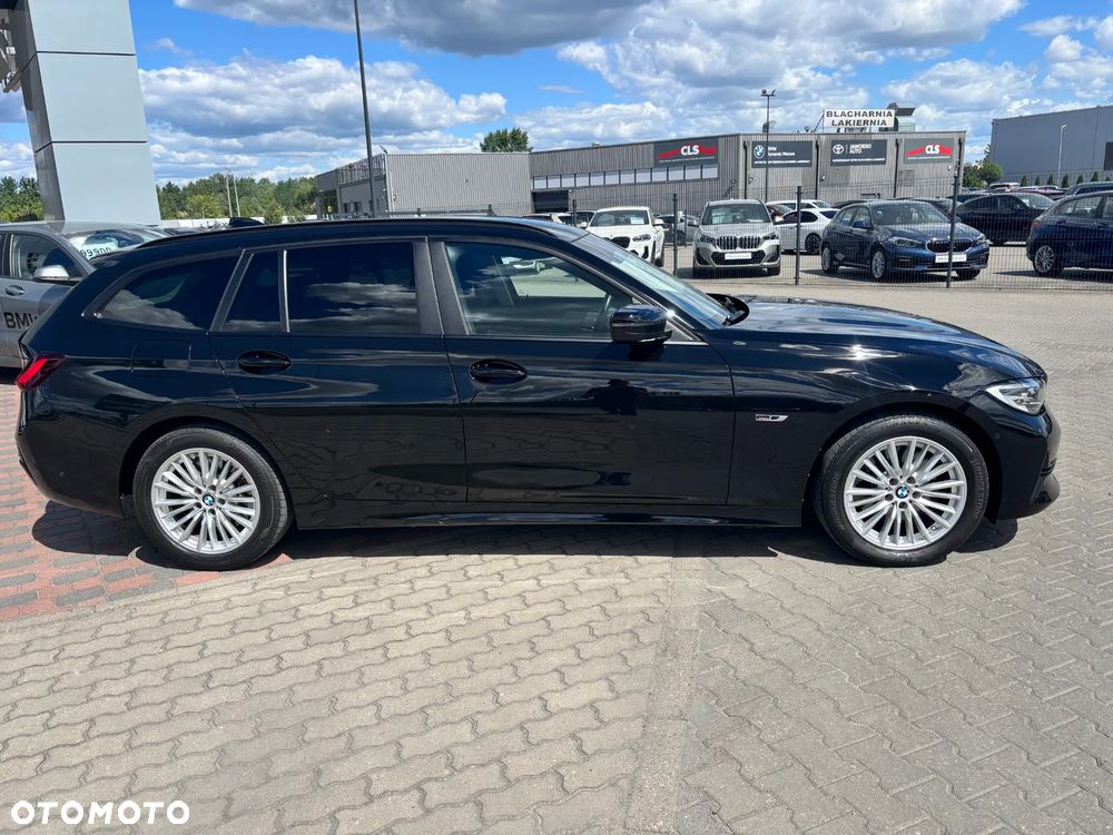 BMW Seria 3 320e - 5
