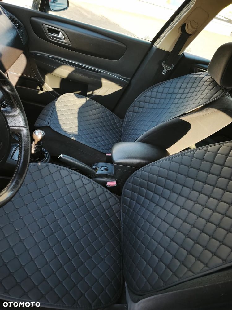 Citroën C4 - 7