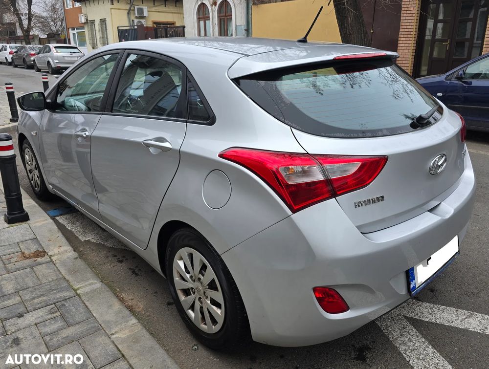 Hyundai i30 1.4 MPi 5DR M/T Comfort - 3