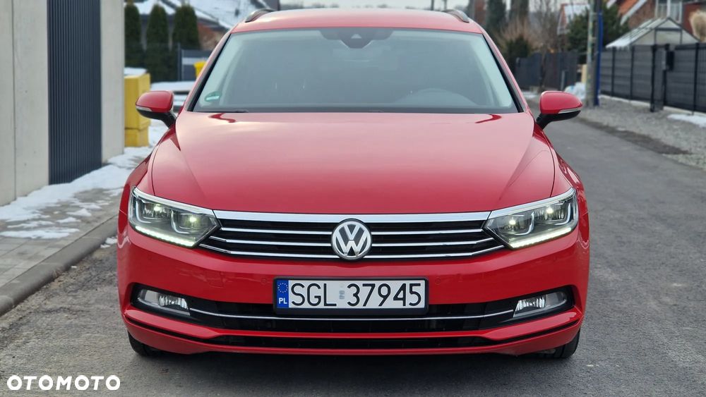 Volkswagen Passat - 13