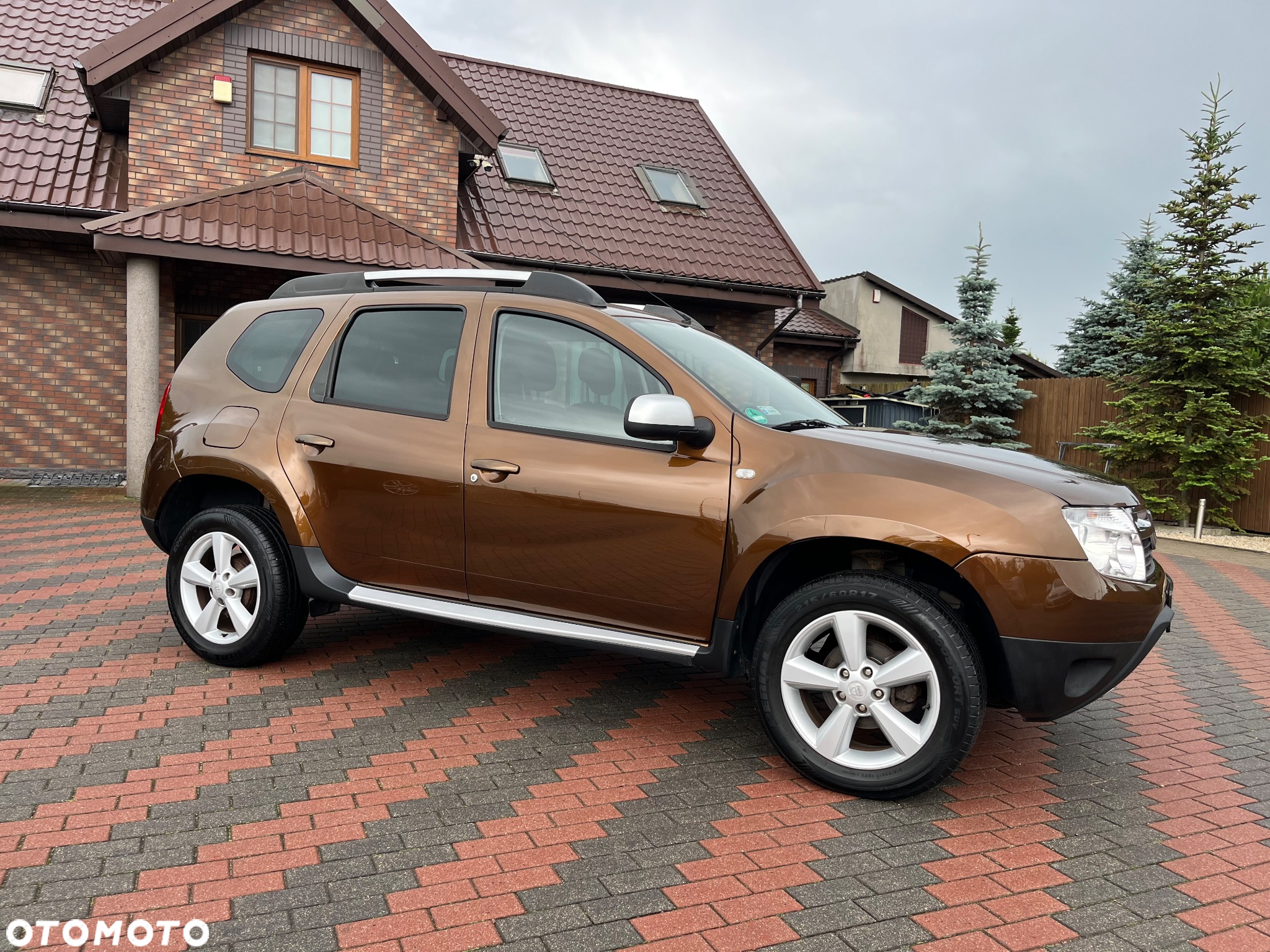 Dacia Duster 1.6 Laureate - 12