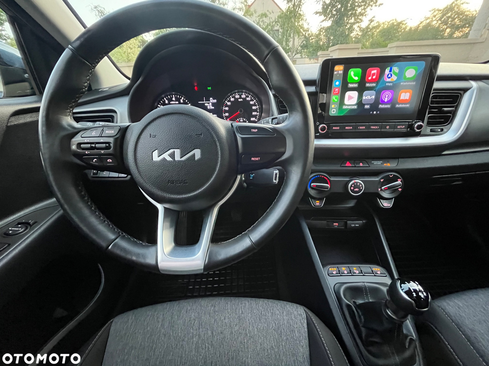 Kia Stonic 1.2 M - 27