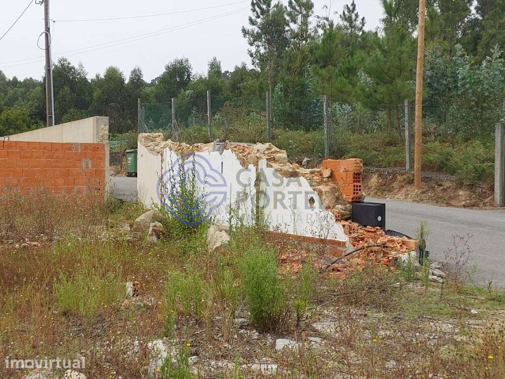 Terreno de construção com  viabilidade para 4 frações - Grande imagem: 4/18