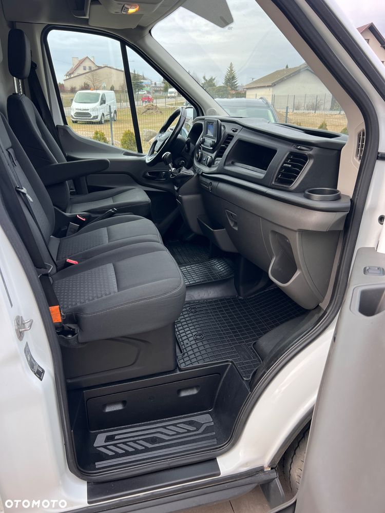 Ford Transit - 14