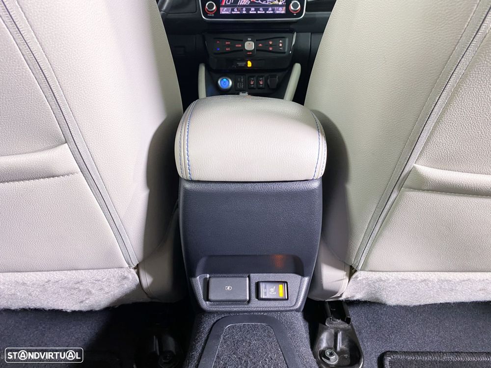 Nissan Leaf Tekna - 21