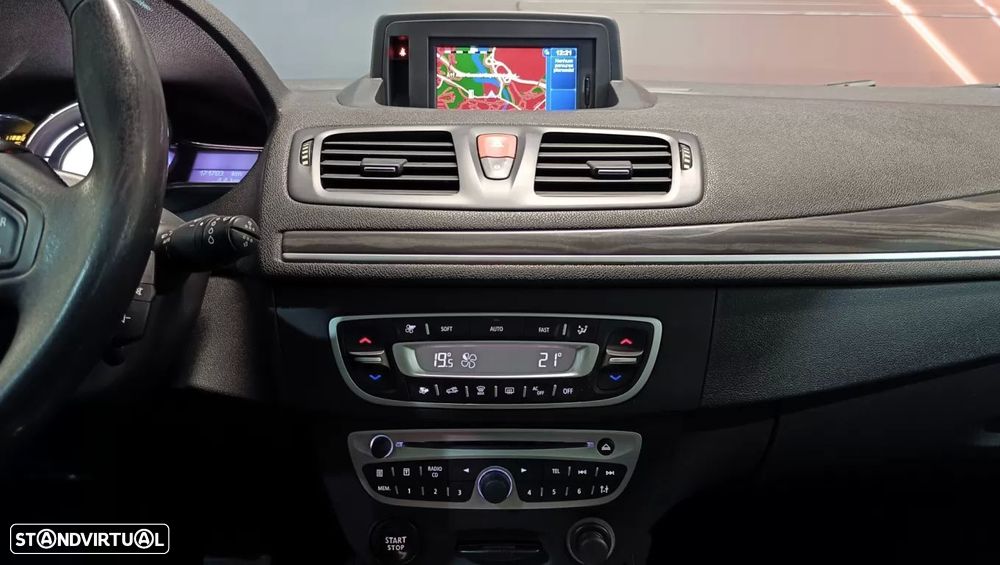 Renault Mégane Sport Tourer 1.5 dCi GT Line CO2 Champion - 25