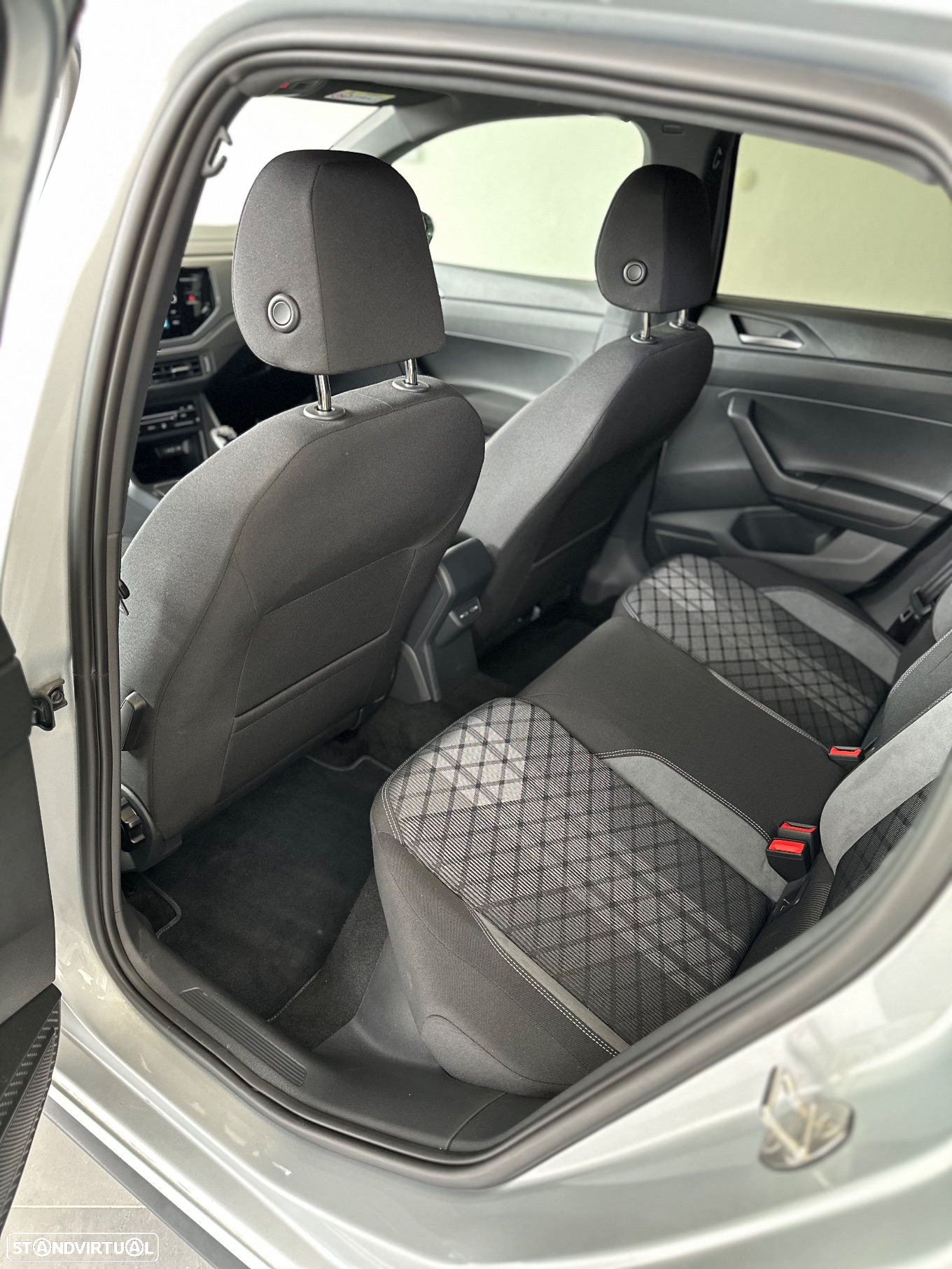 VW Polo 1.0 TSI R-Line - 13